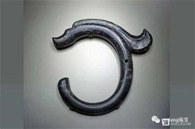 华夏第一龙“玉猪龙” - 玉石珠宝瓷器- 蓝剑书画艺术网
