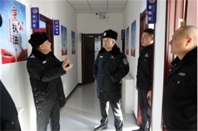 五大连池市公安局主要领导深入基层所队调研指导工作